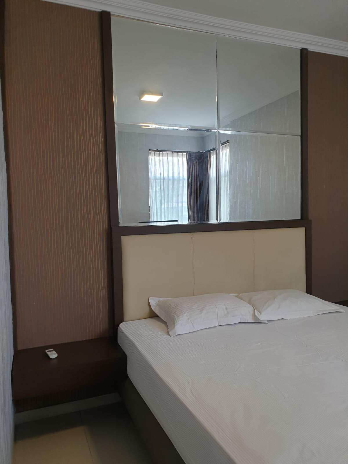 DiSewakan Apartemen Fully Furnished Crown Court Lippo Cikarang